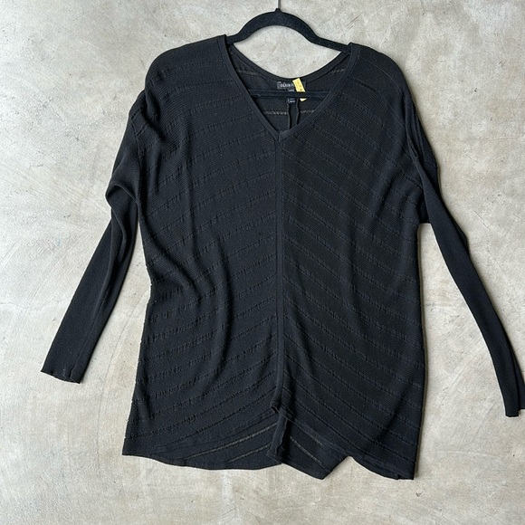 EILEEN FISHER long sleeve black lightweight sweater - Picture 1 of 6